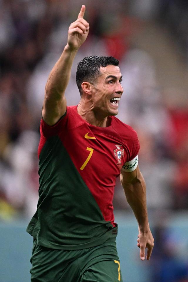 热那亚vs国米首发：劳塔罗、巴雷拉先发，图拉姆替补（热那亚对阵国米首发出炉：劳塔罗、巴雷拉先发，图拉姆替补待命）