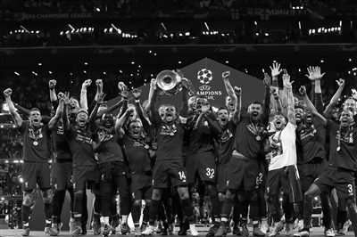 拜合拉木谈熊猫杯：感谢球迷的信任，可惜这次未获得冠军（拜合拉木谈熊猫杯：感激球迷支持，遗憾与冠军擦肩而过）