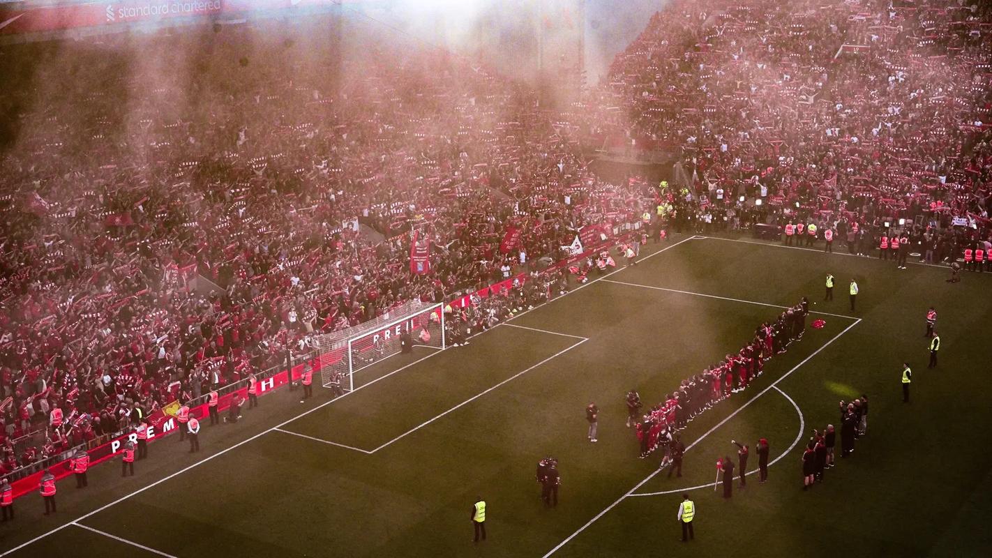 欧冠夺冠赔率：利物浦巴萨领跑 阿森纳第4皇马第5（欧冠冠军赔率榜：利物浦与巴萨领衔，阿森纳第4、皇马第5）