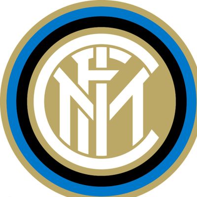 阿连德：这是我第一次拿冠军，也是我第一次戴帽，我很满意