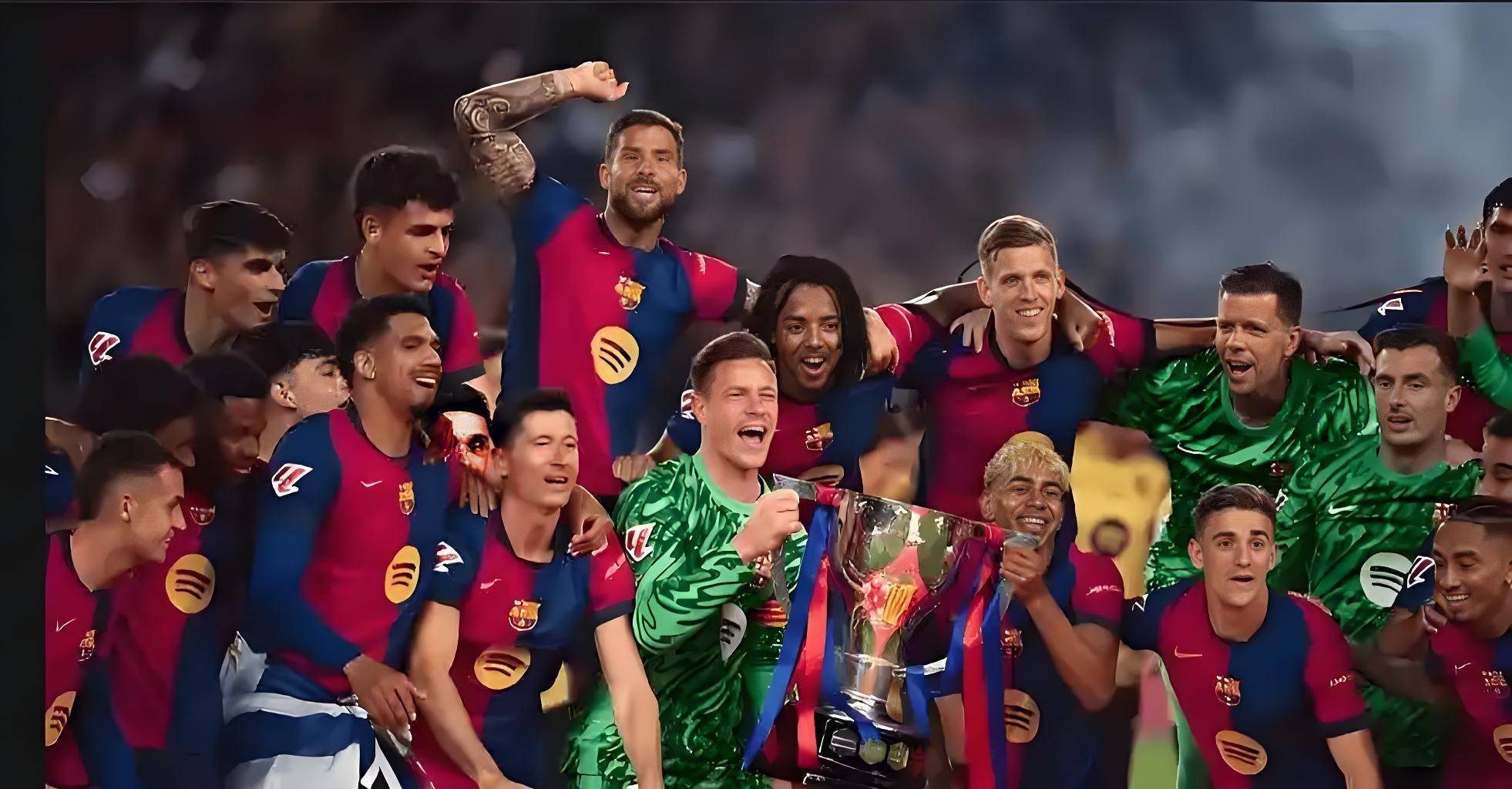 名宿们都拥护梅努？阿莫林：你很难把B费拿下，这是唯一原因（名宿都力挺梅努？阿莫林：B费几乎不可能被换下，这就是唯一原因）