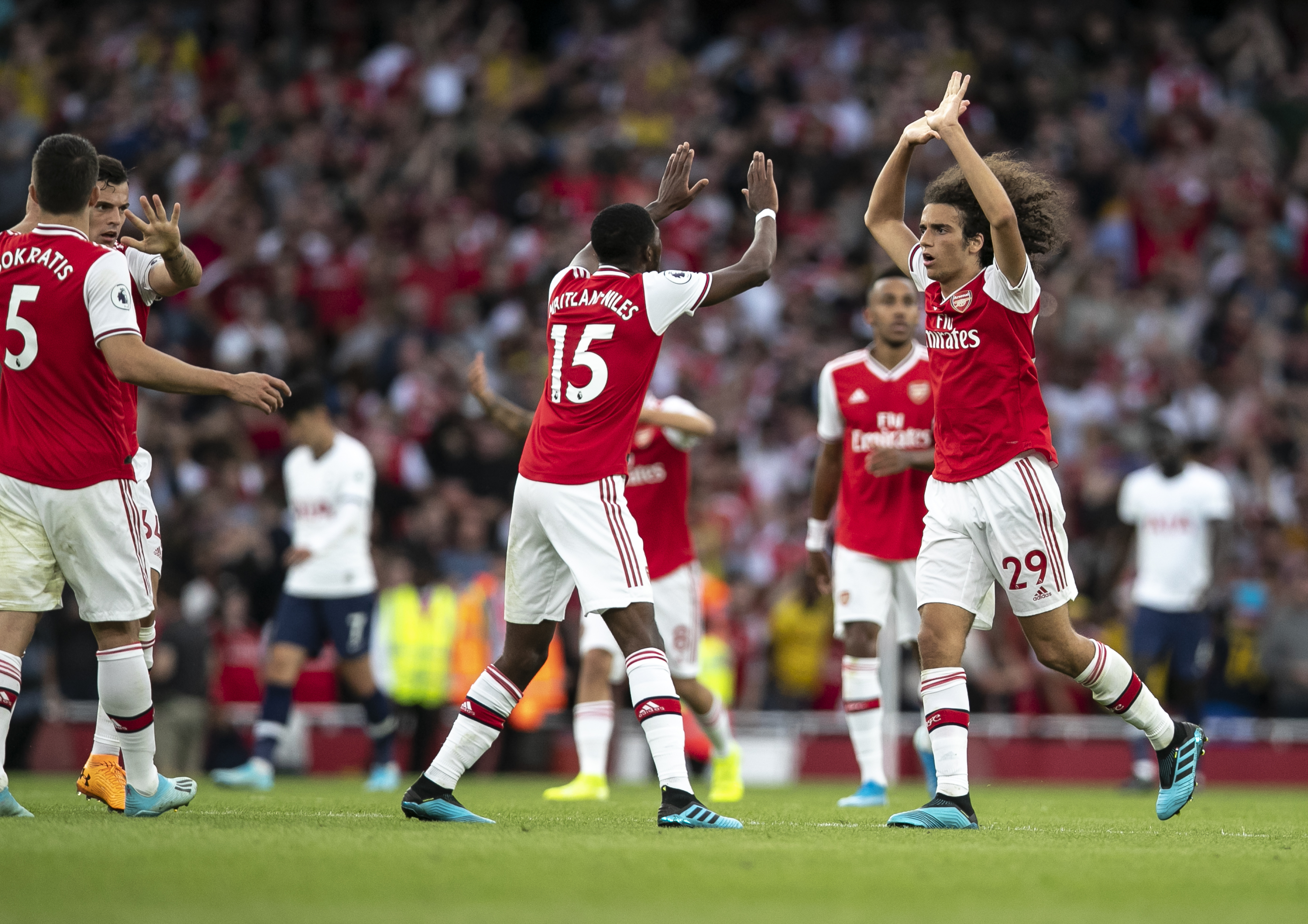 意甲战报：斯图利奇破门制胜，莱切1-0战胜比萨（意甲：斯图利奇一击制胜，莱切1-0力克比萨）