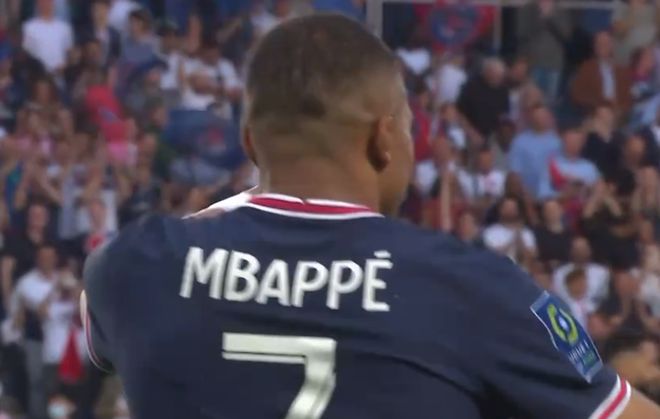 雷迪克谈社媒时代执教：球员活在评论里，保持稳定颇具挑战