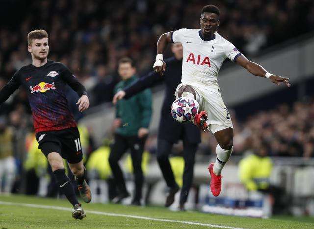 山东泰山推出官方授权球星卡，每盒售价698元