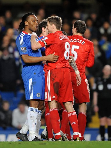 共和报：那不勒斯在赢得超级杯后为准备与孔蒂续约两年（共和报：那不勒斯夺得超级杯后计划与孔蒂续约两年）