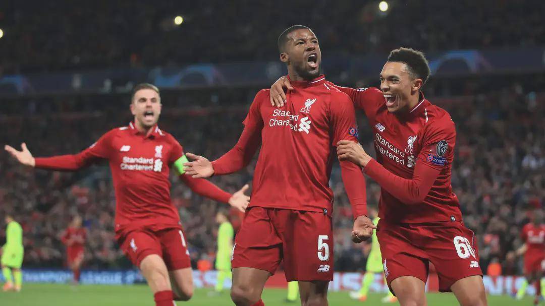 万项谈梅开二度：只能说运气比较好，赶上了这两个进球