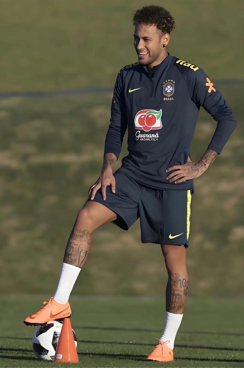 得分机器！史密斯半场11中7&三分7中4砍下19分7板3助