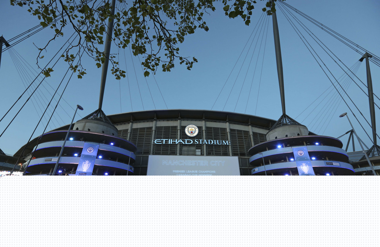 中超11月最佳球员候选：法比奥领衔，王燊超、吴曦、侯森在列