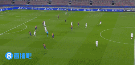 德国世界杯客场球衣实物图：深海军蓝设计+薄荷绿点缀（德国队世界杯客场战袍曝光：深海军蓝主色，薄荷绿点缀）