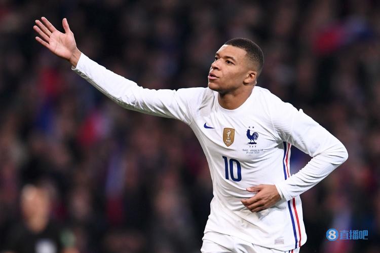 律师张冰质疑经纪人金畅无证还挣浙江上千万，后者回应：满嘴胡言